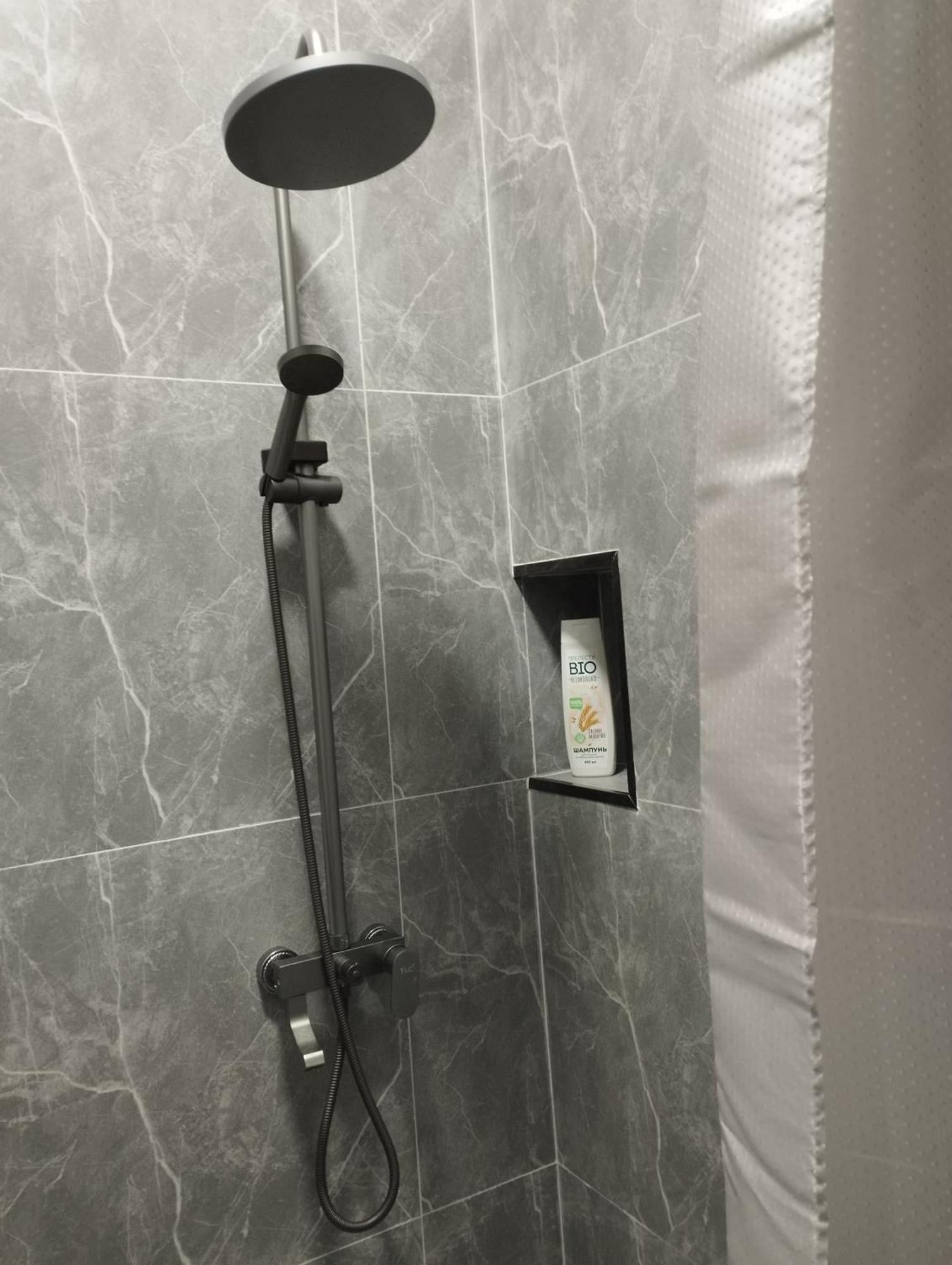 Lumi Hotel Bisjkek Buitenkant foto
