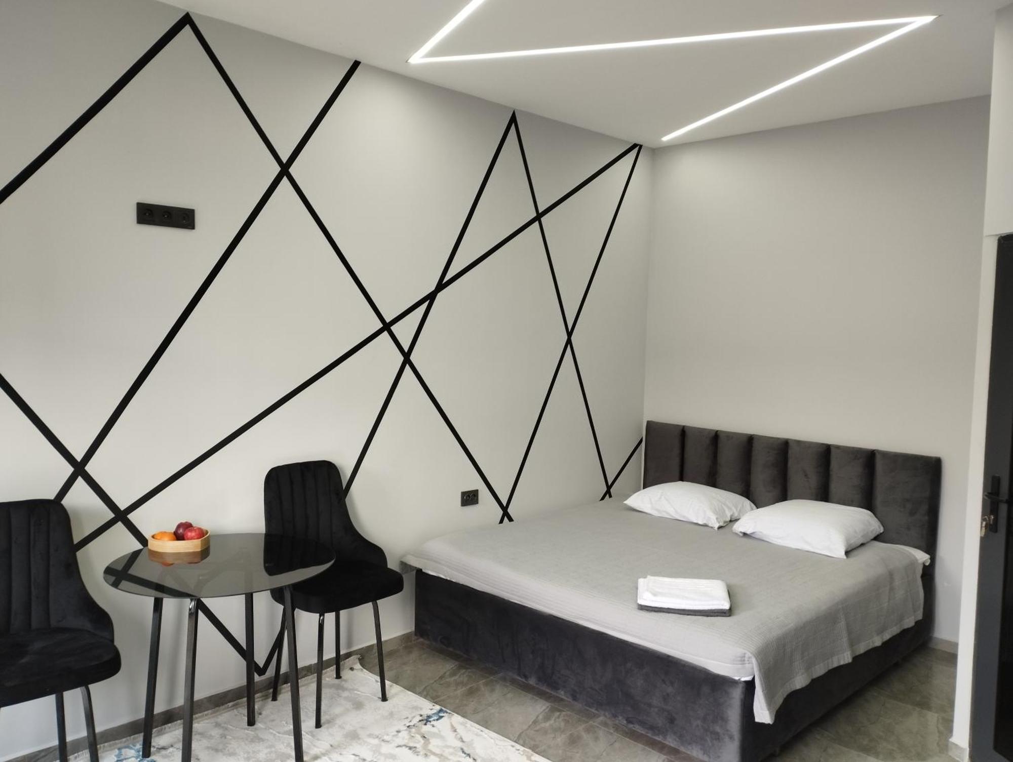 Lumi Hotel Bisjkek Buitenkant foto